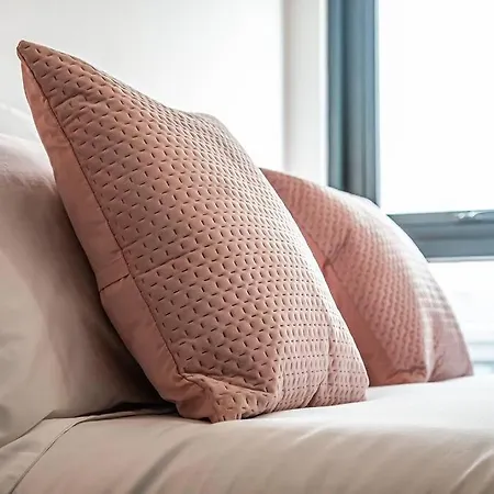 Apartment Stylish 2 Bed 87 - Centre, Free Parking, Alexa, Espresso Machine & Netflix - Hosted By Host Save *
